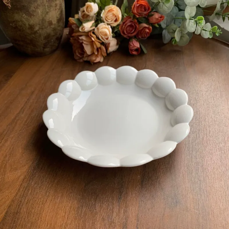 طبق حلوى بتلة غير متماثل 8 inch tableware view 4