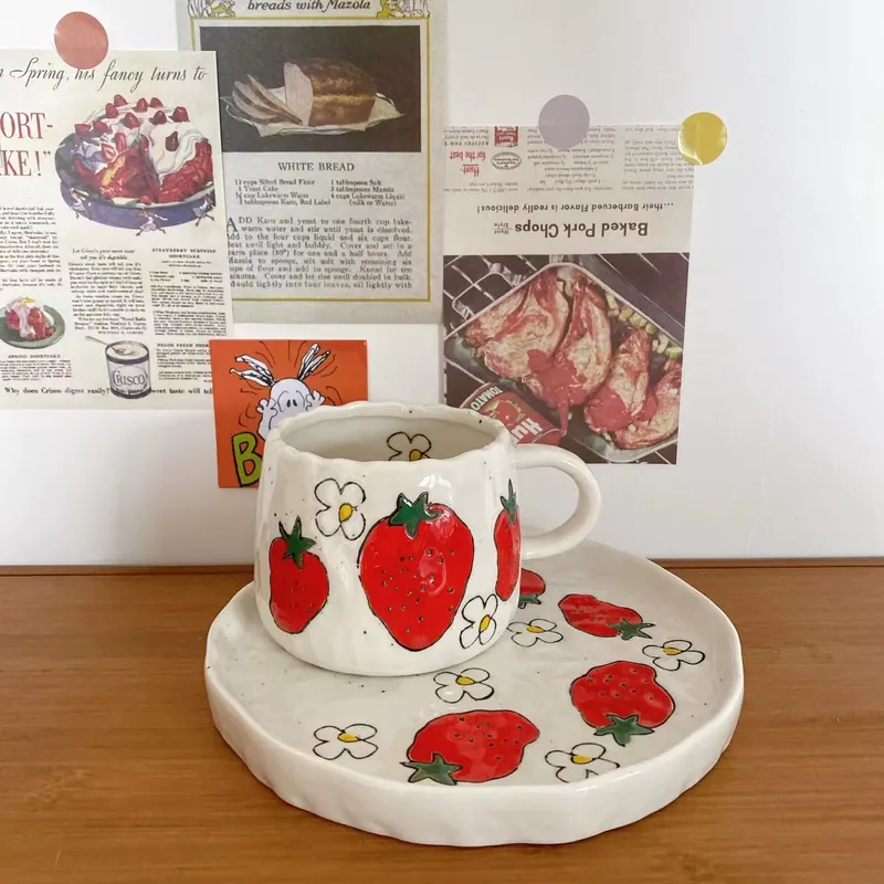 Juego de taza y platillo pintado a mano tableware view 6