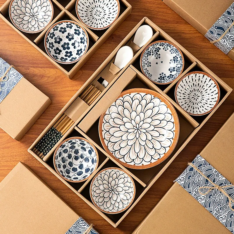 크라프트 상자에 담긴 크리에이티브 도자기 식기 세트 tableware