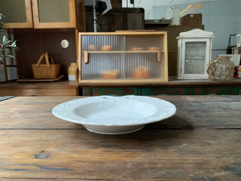 Глубокая суповая тарелка бабочка рельеф винтаж tableware view 2