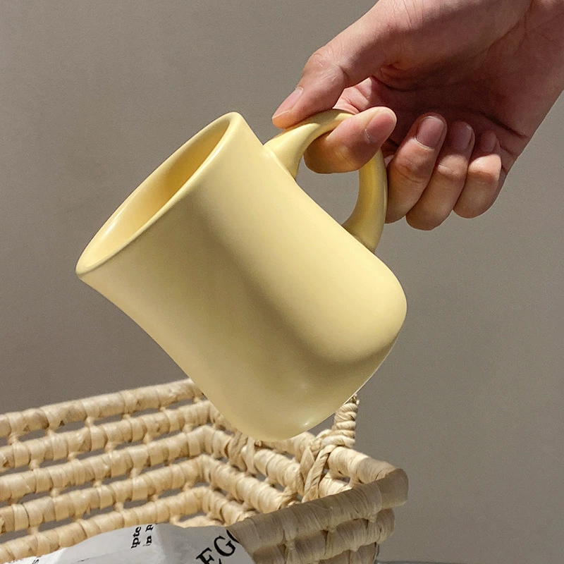 크림 옐로우 유약 도자기 머그 tableware view 3
