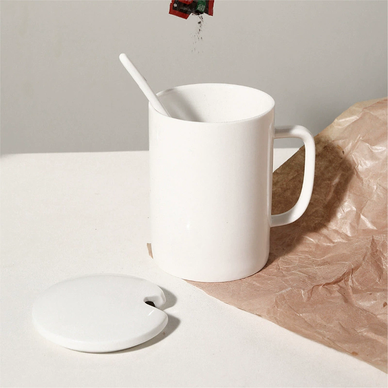 كوب سيراميك أبيض مع غطاء tableware view 4