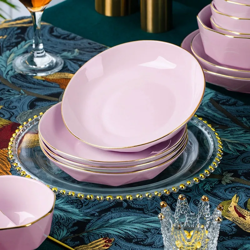 طقم أدوات مائدة بورسلين بنقش ماسي وردي tableware view 2