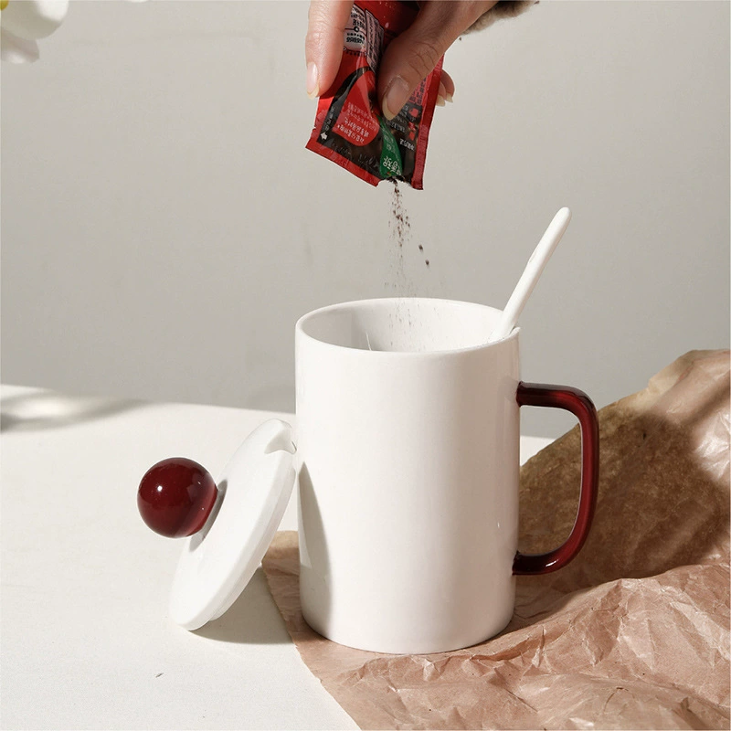 كوب سيراميك مع غطاء وملعقة tableware view 4