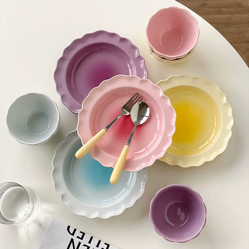 Prato de porcelana rosa degradê
