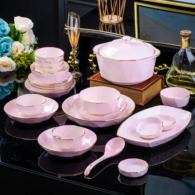 Service de table en porcelaine losange rose tableware view 2