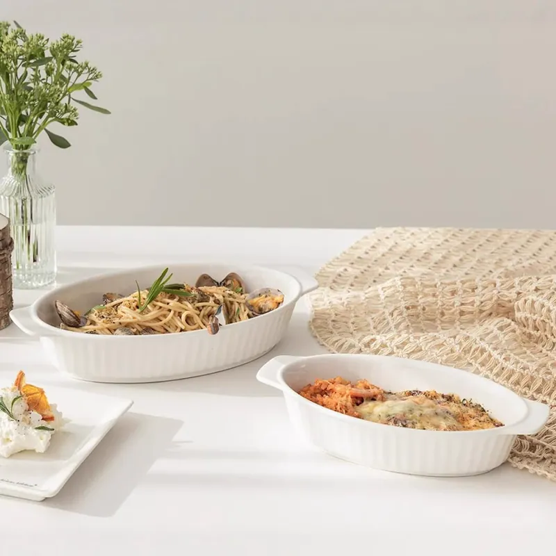 Plat de cuisson ovale en céramique tableware view 3