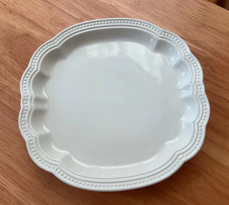 Conjunto de xícara de café e pires com contas vintage tableware view 3