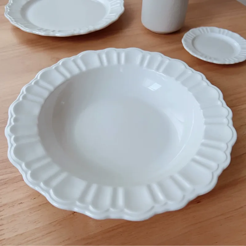 Japanese Vintage Relief Petal Plate