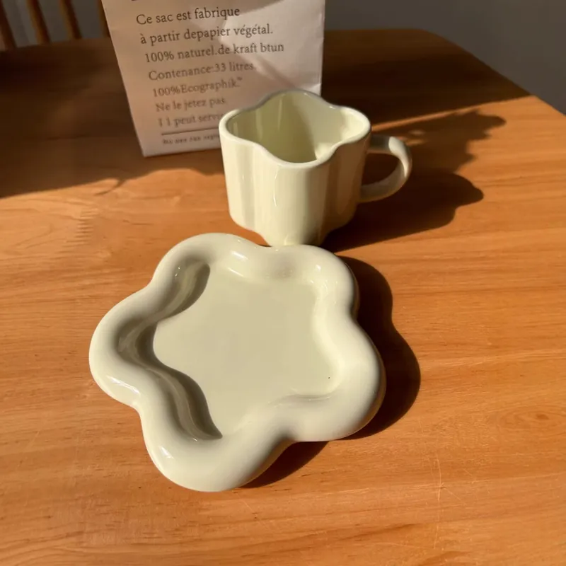 Conjunto de caneca e pires floral coreano tableware view 4
