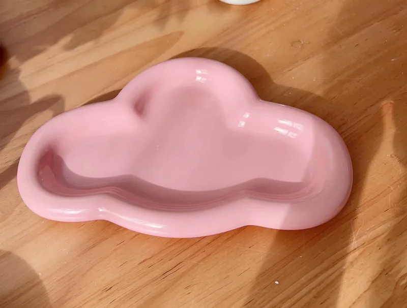 Irregular Cloud-Shaped Ceramic Serving Dish tableware view 4