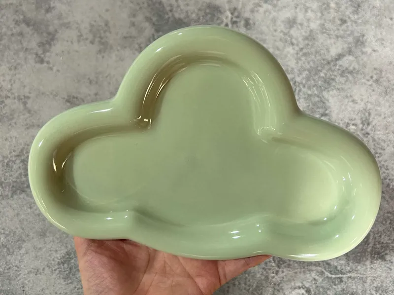 Irregular Cloud-Shaped Ceramic Serving Dish tableware view 5