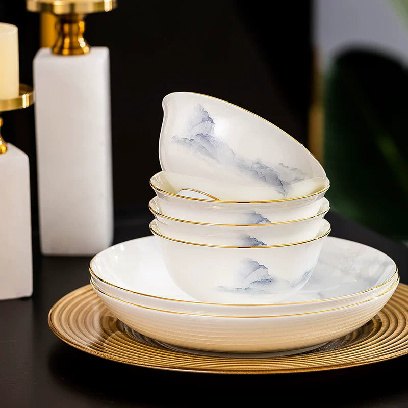 Tigela de arroz de porcelana de osso com borda dourada