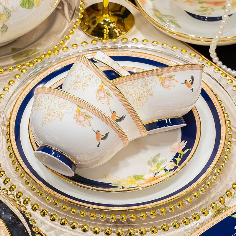 Ensemble bol et assiette en porcelaine tableware