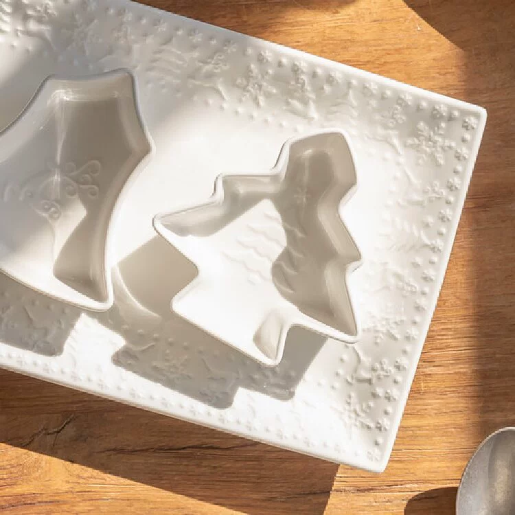 Plato de aperitivo de cerámica con árbol de Navidad tableware view 2