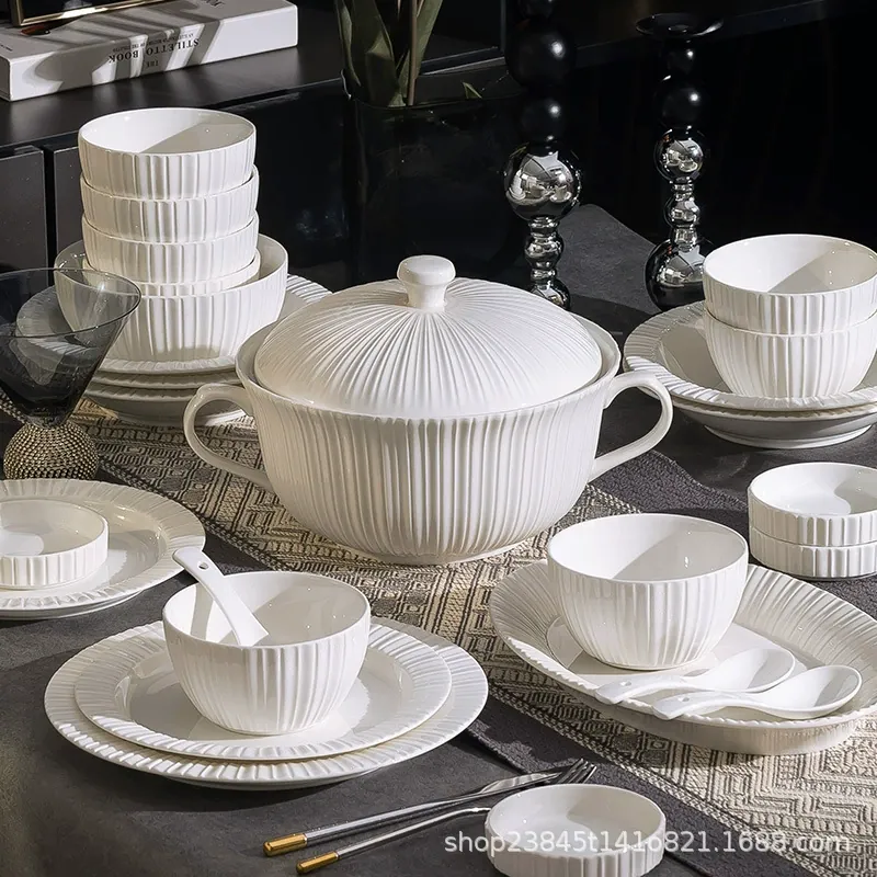 Tigela de porcelana