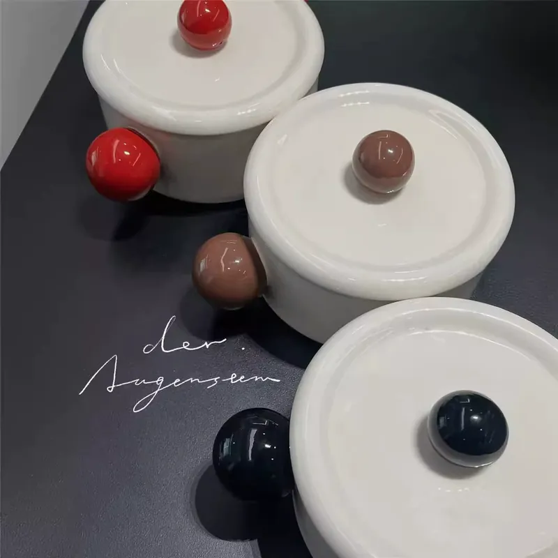 Porcelain Soup Bowl with Lid and Handles