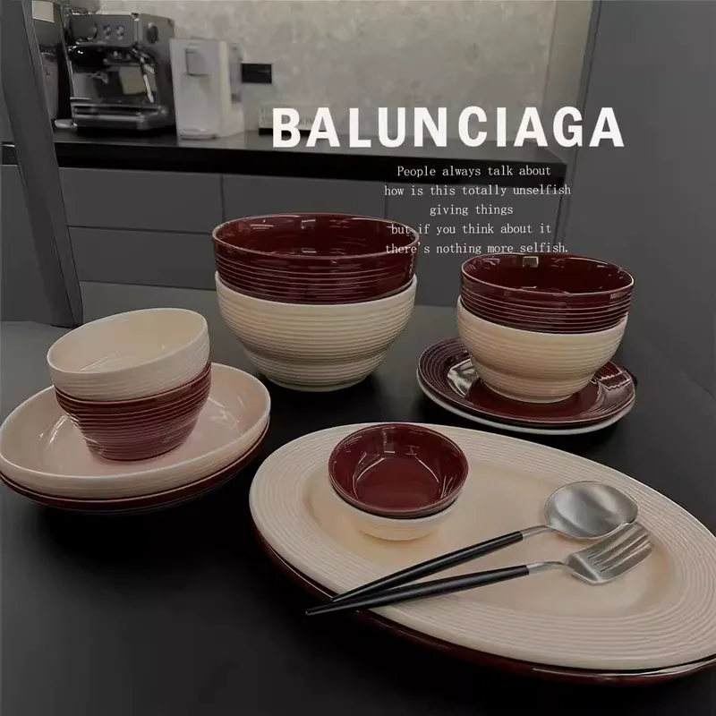 Porcelain Bowl and Plate Set with Thread Pattern