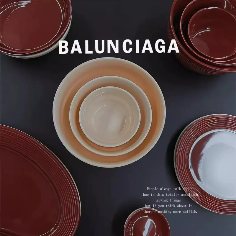 طقم وعاء وطبق من البورسلين بنقش خيطي tableware view 3