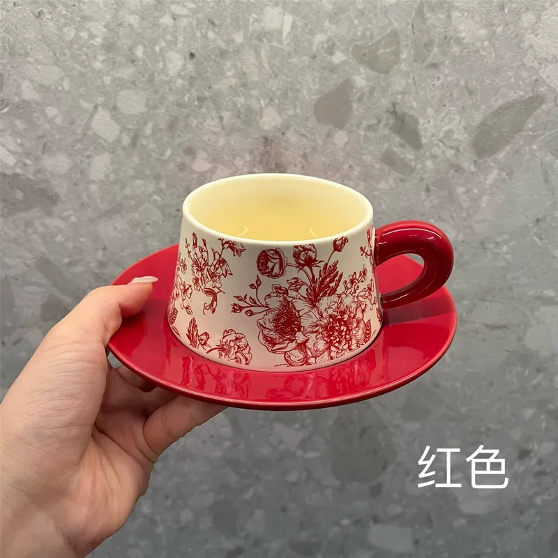 세라믹 커피잔과 받침 세트 플로럴 디자인 tableware view 6