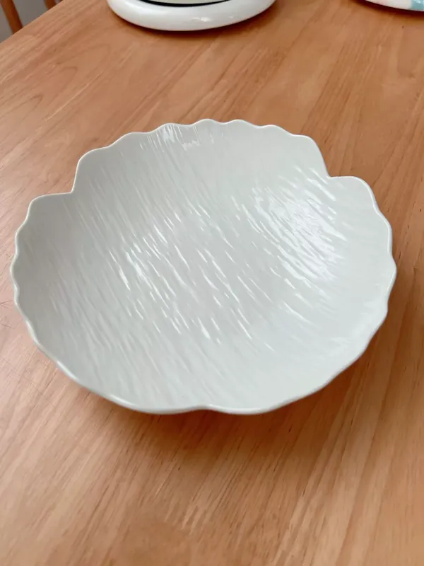 Stoneware Irregular Pasta Bowl tableware view 4