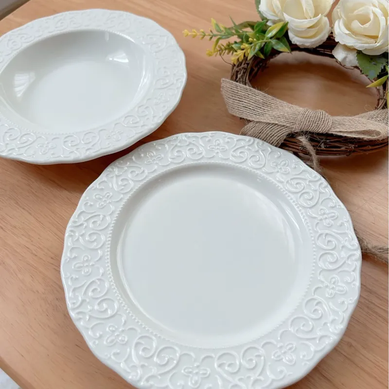 طبق حلوى بورسلين كلاسيكي بحافة tableware view 2