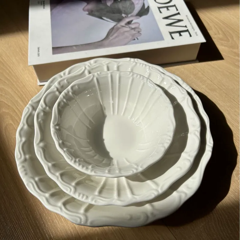 Bol de sopa de porcelana blanca vintage