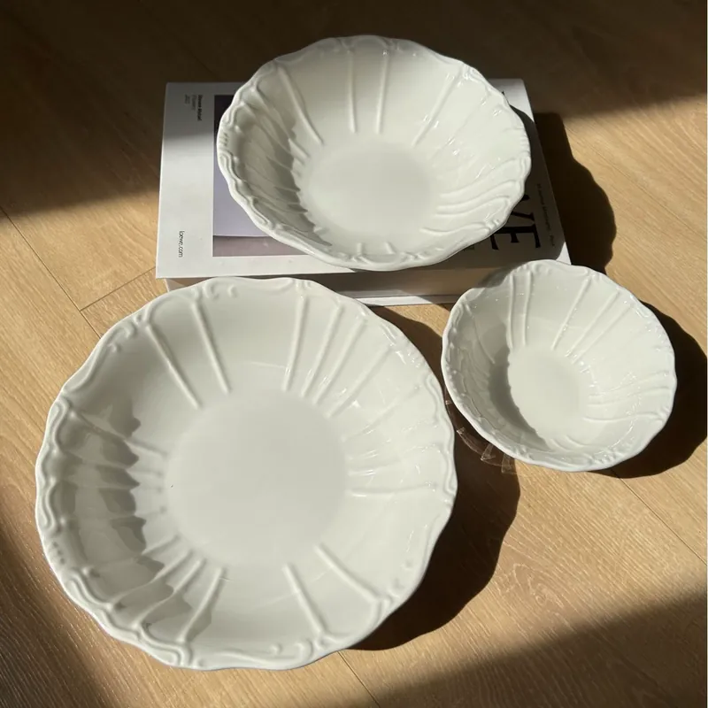 وعاء شوربة بورسلين أبيض عتيق tableware view 3