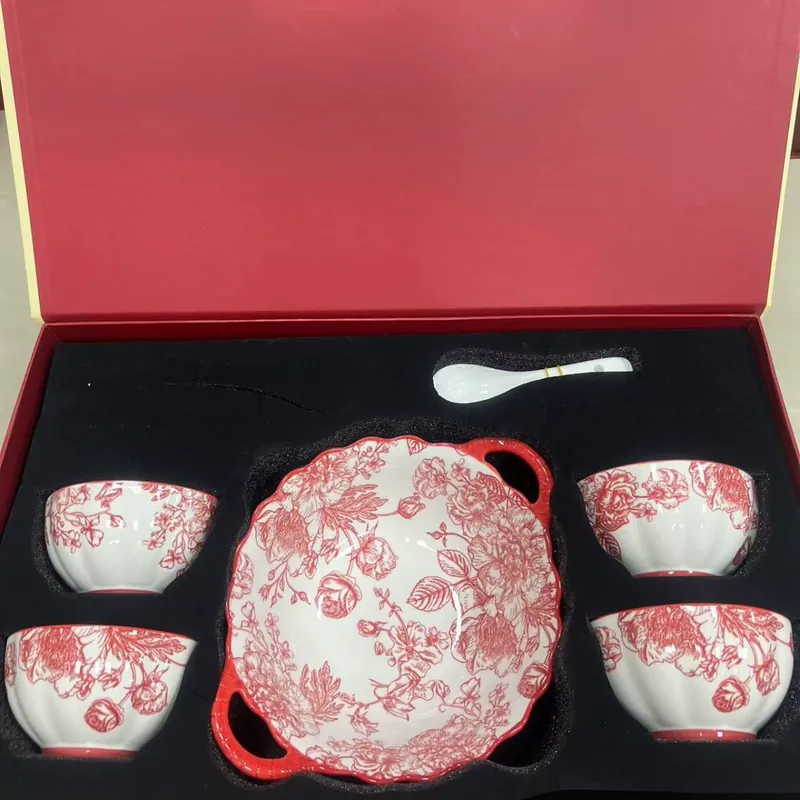 Red Rose Ceramic Tableware Set tableware view 10