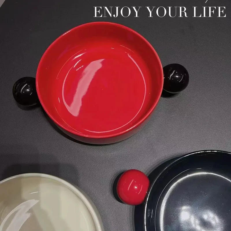 Керамическая салатница с ручкой tableware view 2