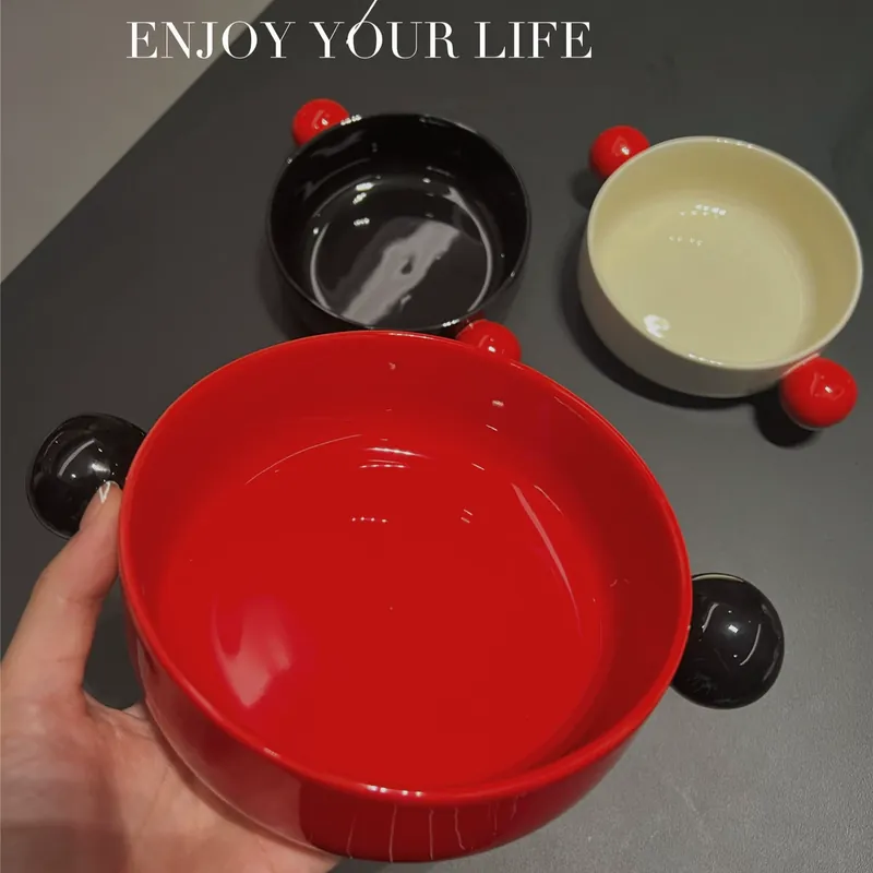 Керамическая салатница с ручкой tableware view 3