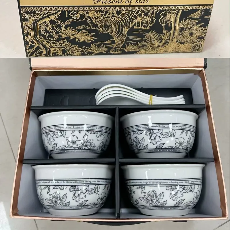 Service de vaisselle en céramique noir et or tableware view 8