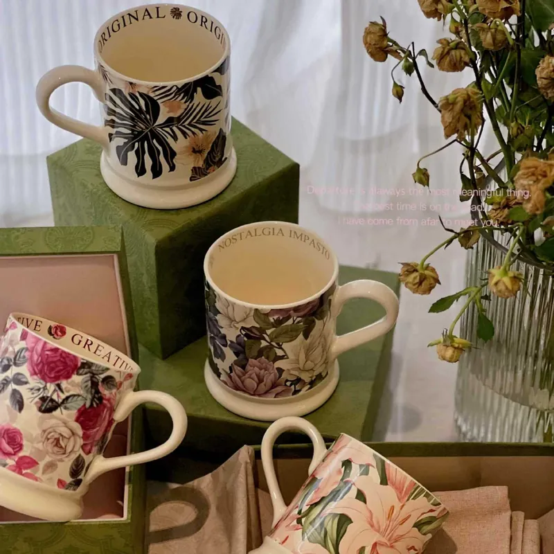 꽃 디자인 세라믹 머그컵 tableware view 2