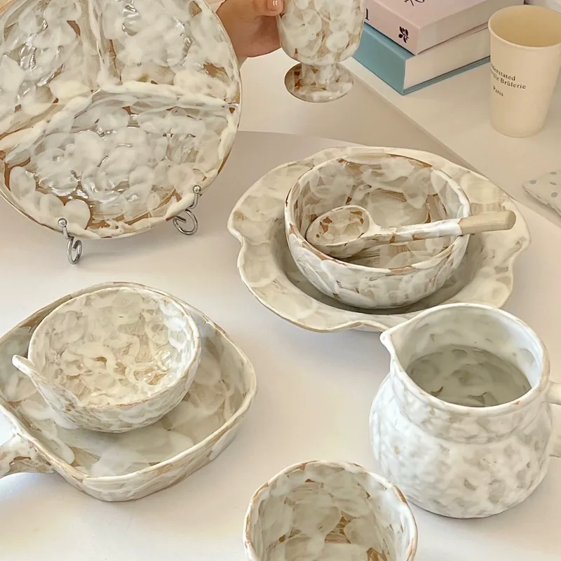 Hand-Painted Stoneware Bowl tableware view 2