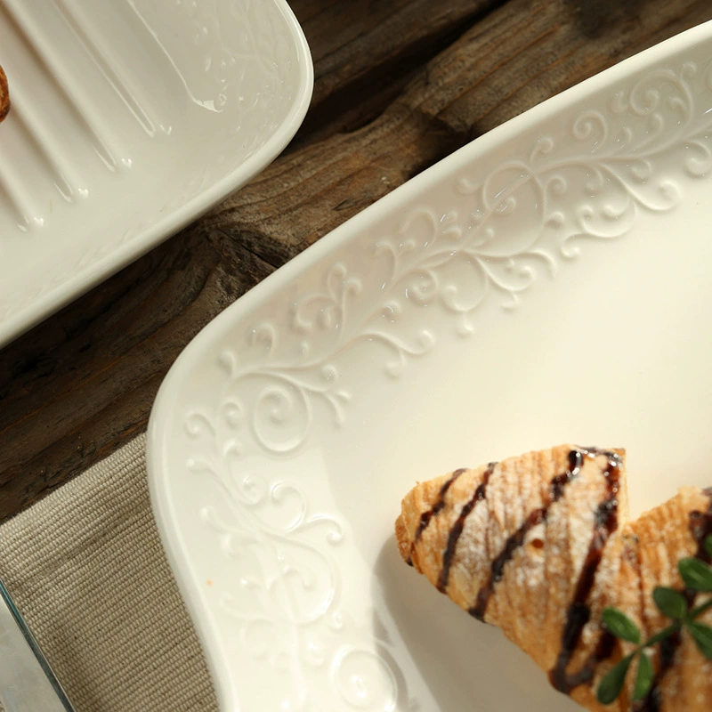 Европейский керамический набор посуды с рельефом tableware view 4