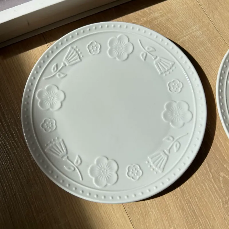 Embossed Floral Porcelain Serving Plate tableware view 6