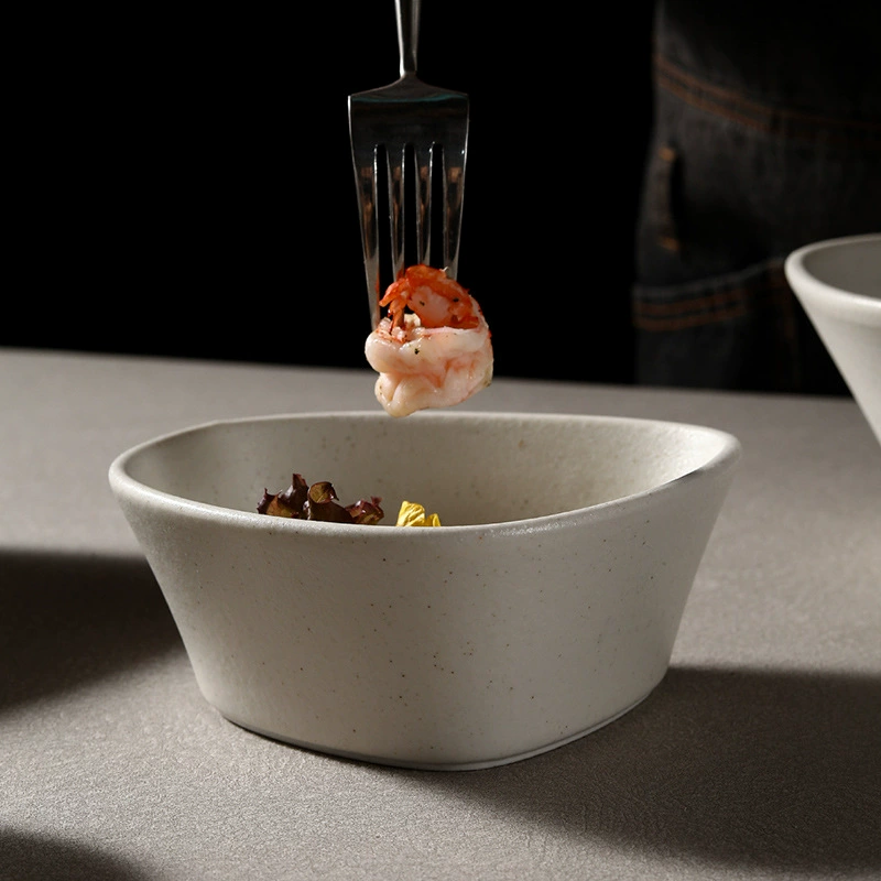 Bol à dessert en céramique irrégulier tableware view 2