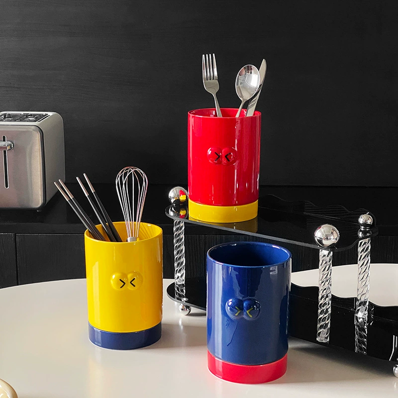 Ceramic Utensil Holder with Abstract Design tableware view 3