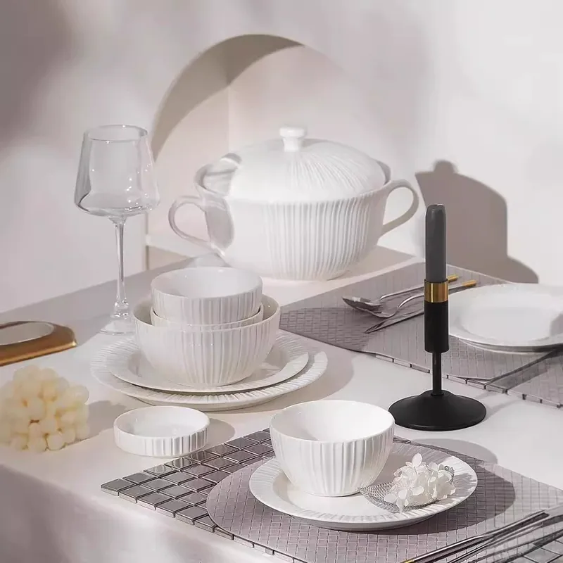 Porcelain Dinnerware Set tableware view 3