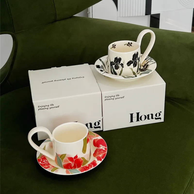 アイリスデザイン陶器コーヒーカップ＆ソーサーセット tableware view 3