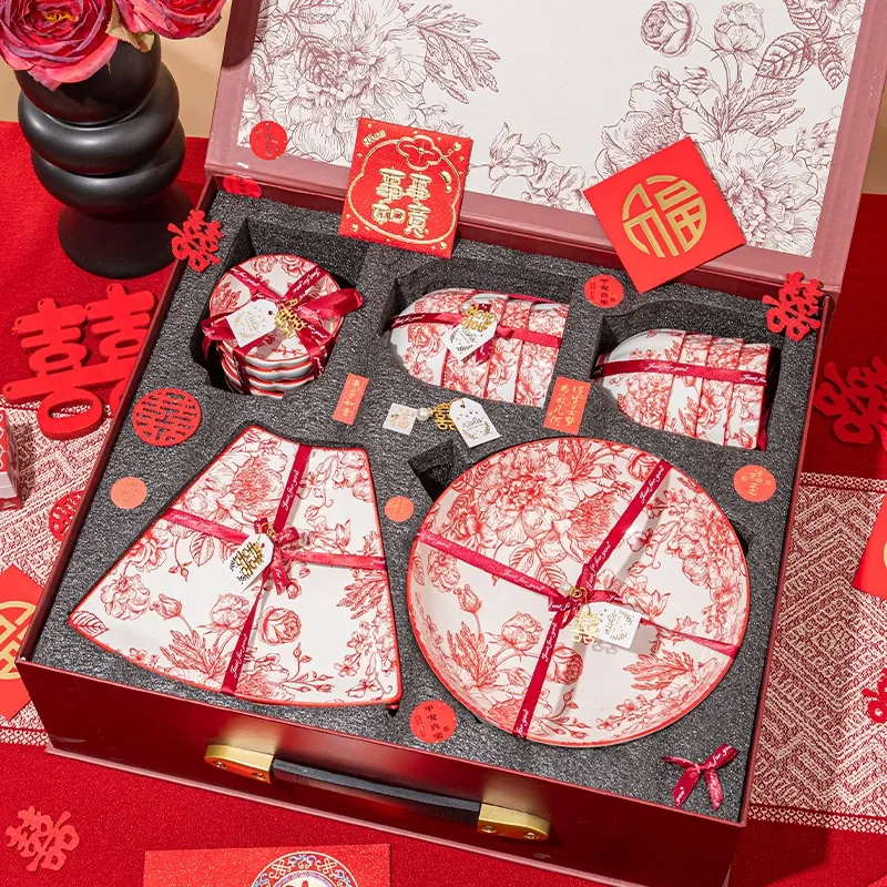 Festive Ceramic Tableware Set tableware