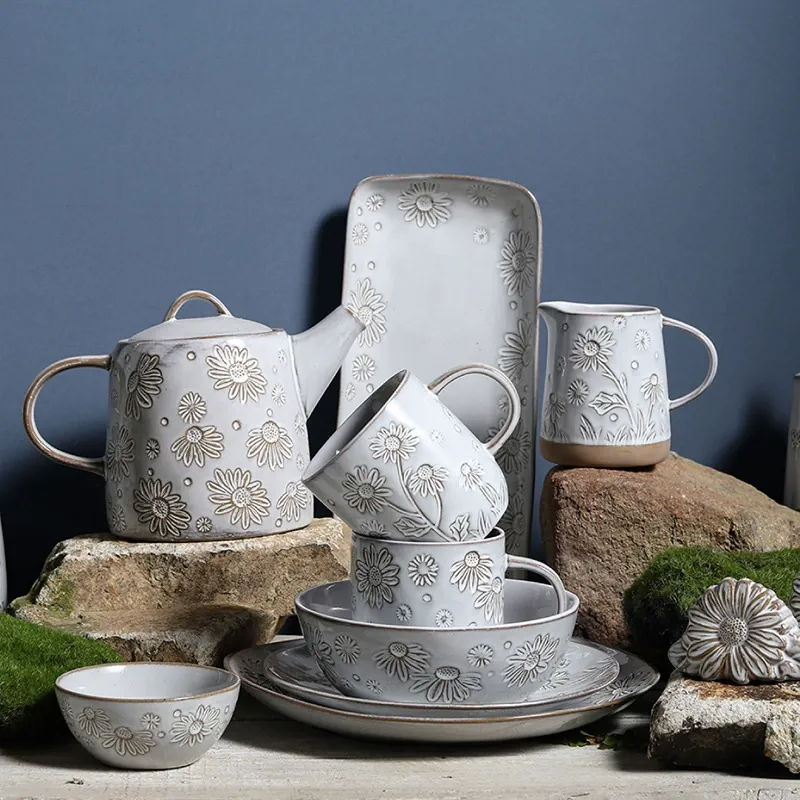 Daisy Ceramic Dinnerware Set with Mug