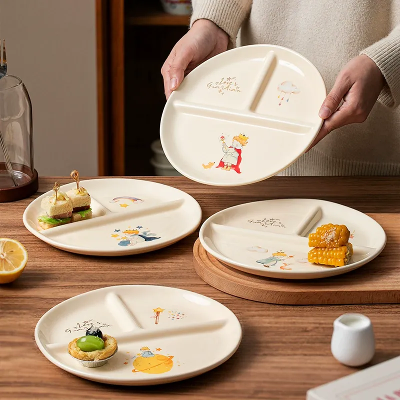 Фарфоровая разделенная тарелка с мультяшным рисунком tableware view 3