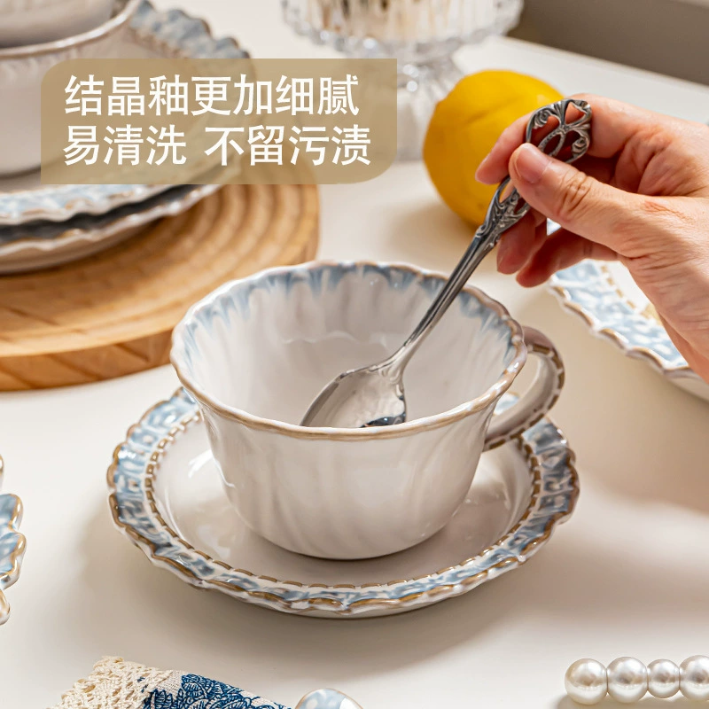 طقم أطباق بورسلين بنقشة زرقاء tableware view 4