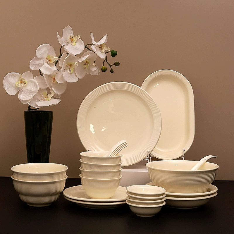 Porcelain Dinner Set with Cream Style