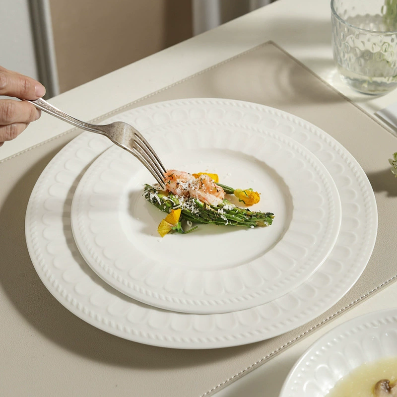 Assiette à pâtes en porcelaine à relief romain tableware view 2