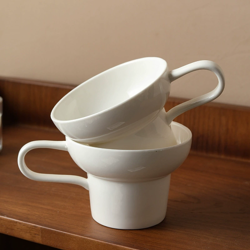 كوب قهوة من البورسلين بأسلوب عتيق tableware view 4