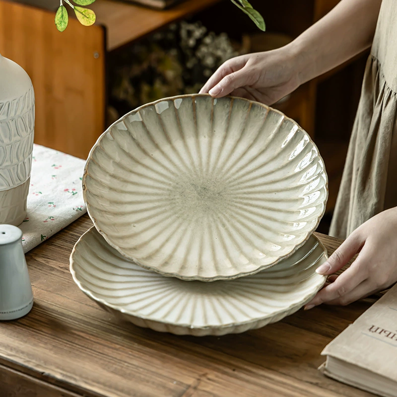 Vintage Petal Shape Ceramic Plate tableware view 3