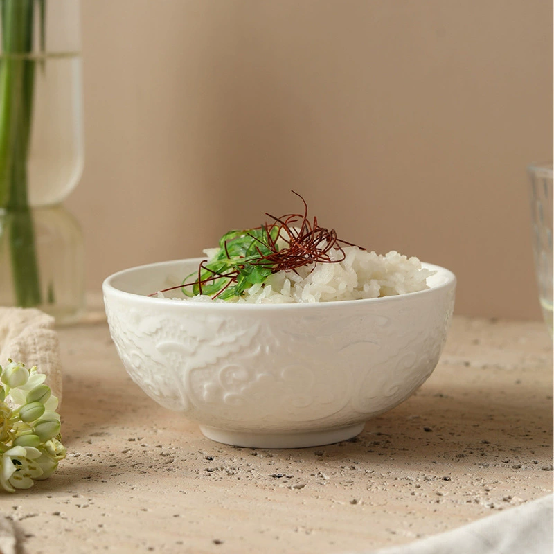 Tigela de arroz de porcelana branca com relevo tableware view 2