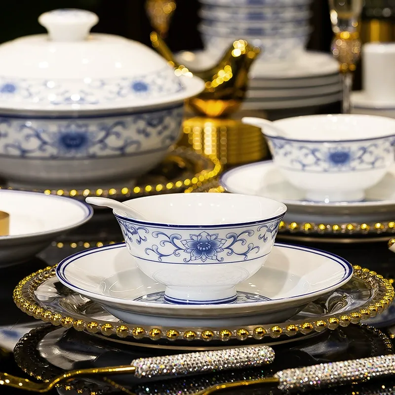 Blue and White Porcelain Dinnerware Set tableware view 4